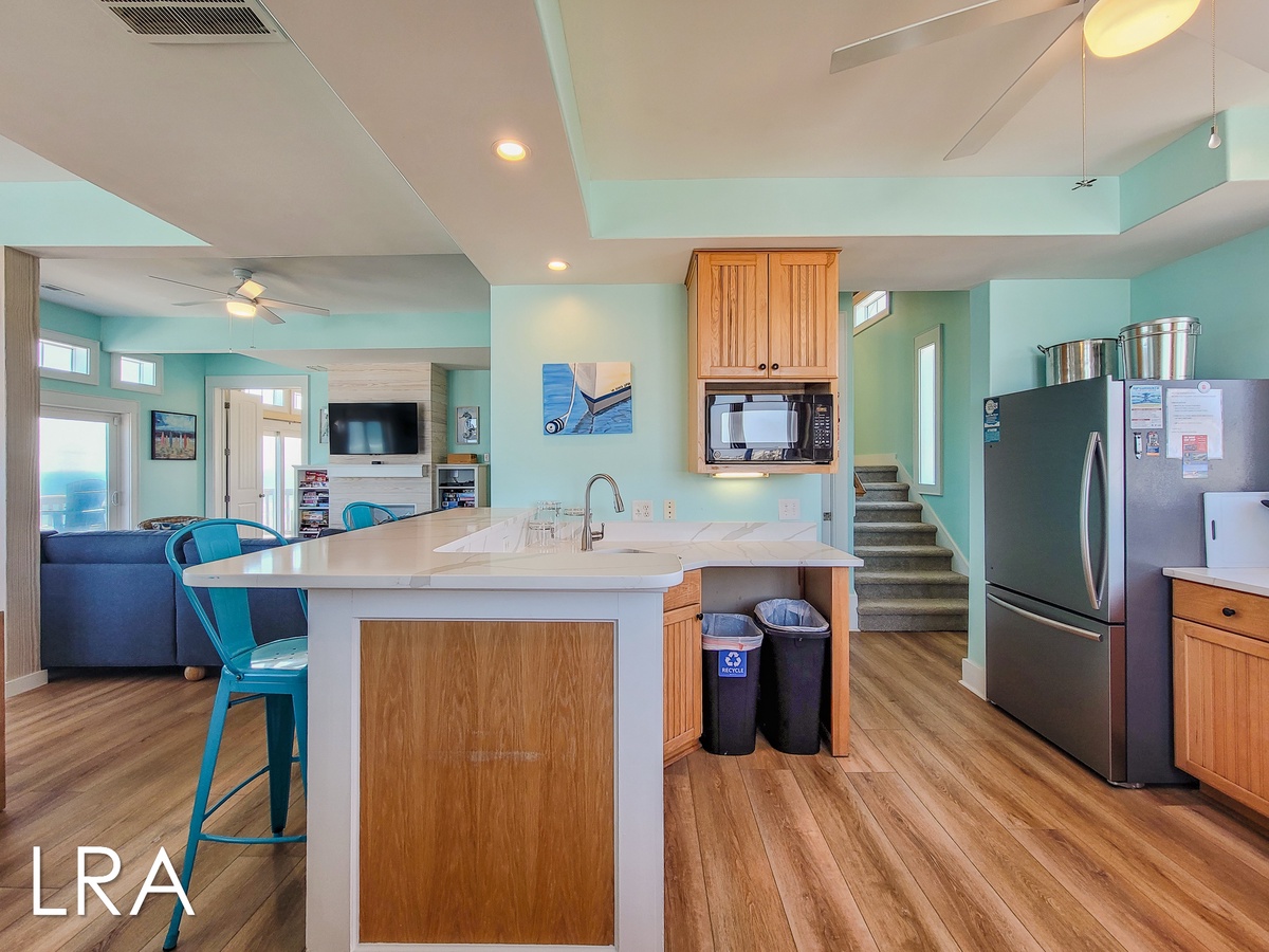 2232 S Shore Dr (King Tide [Int Ext Aerials]) (19)