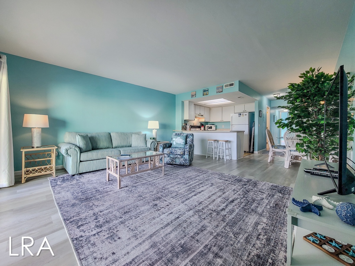 918 N New River Dr 417 (Surf Condos 417 [Int Ext]) - watermarked-22