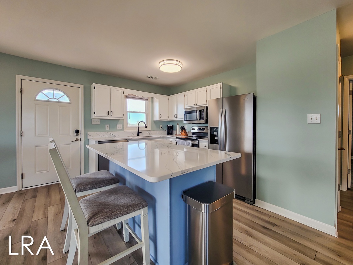 9010 9th St (Painkiller [Int Ext Aerial]) - watermarked-9