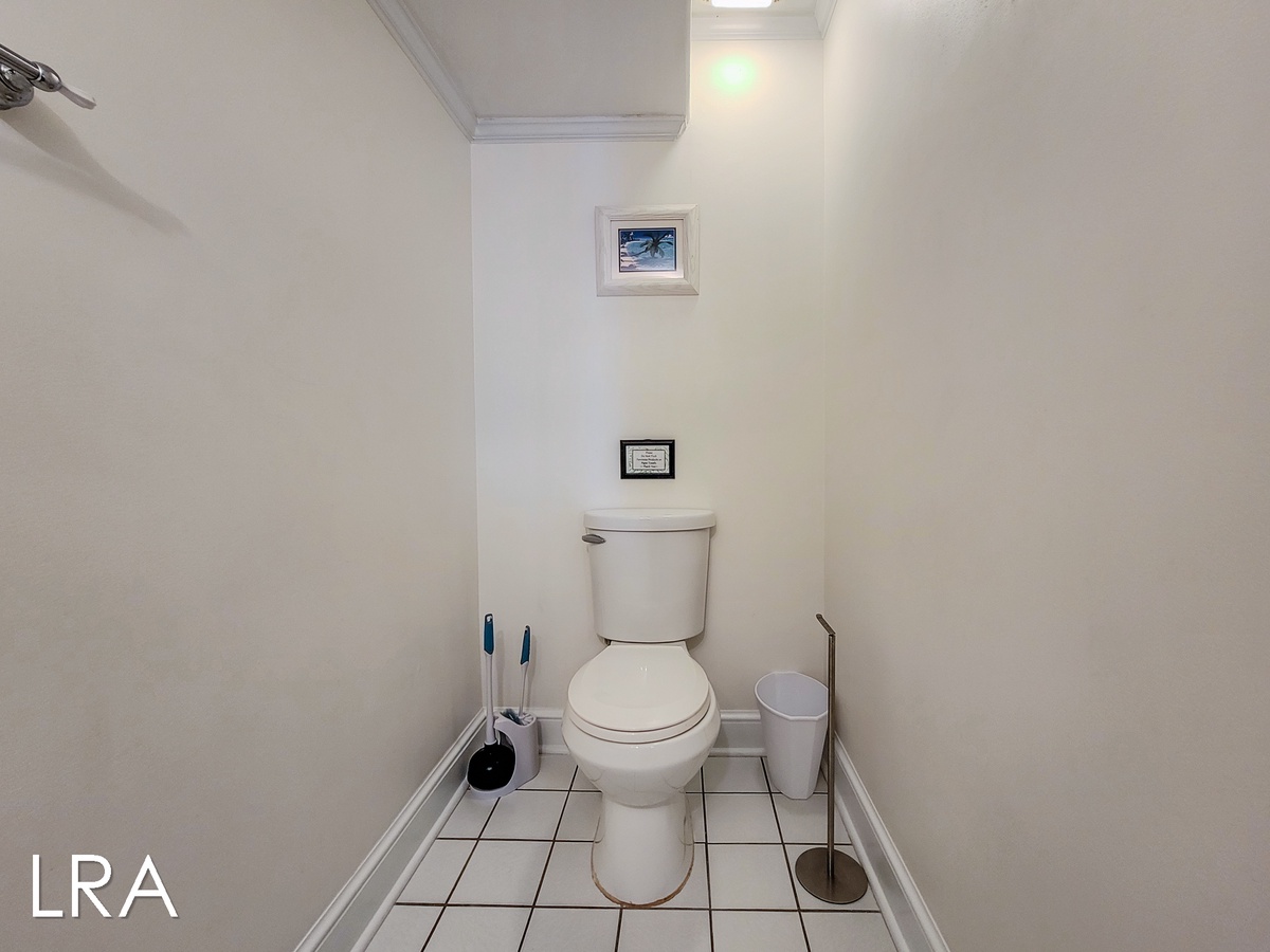 2717-A S Shore Dr (Oceanside Manor - High Tide [Int Ext]) - watermarked-39