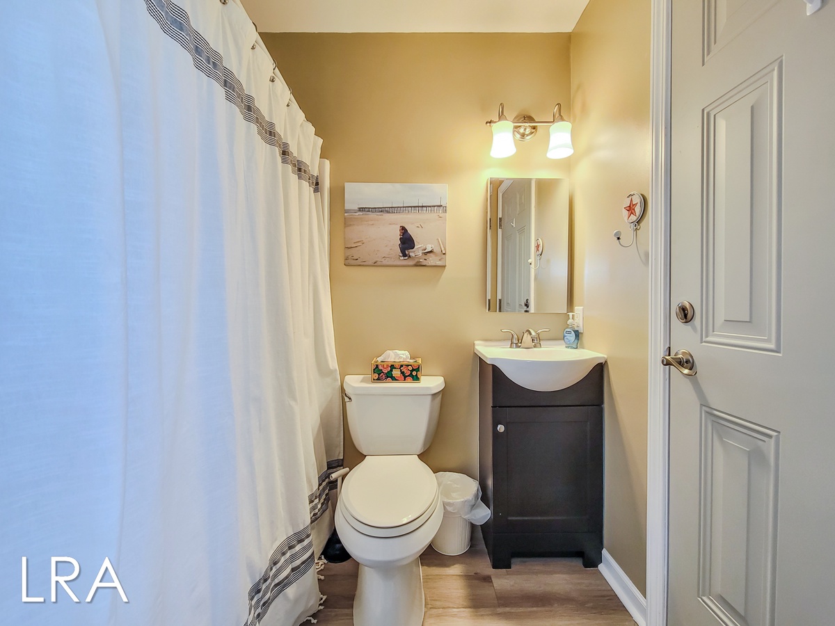 9010 9th St (Painkiller [Int Ext Aerial]) - watermarked-22