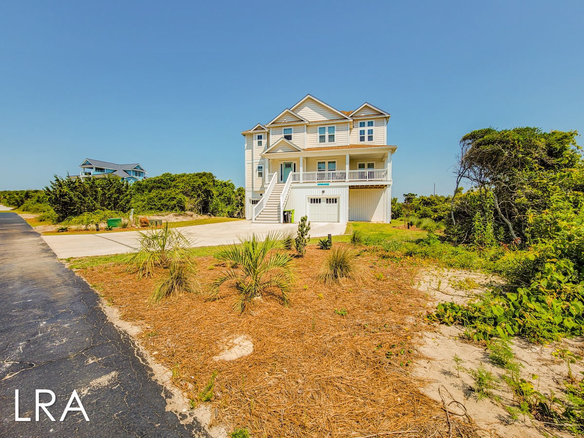 121 Ocean View Ln (Sea Glass Half Full [Ext - Pool]) - watermarked-19