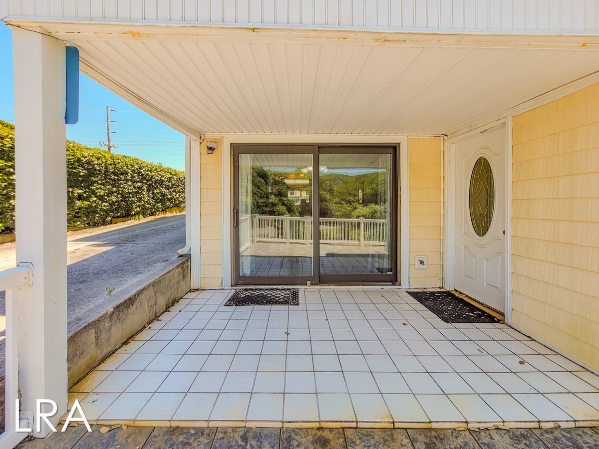2717 S Shore Dr - Oceanside Manor (118)