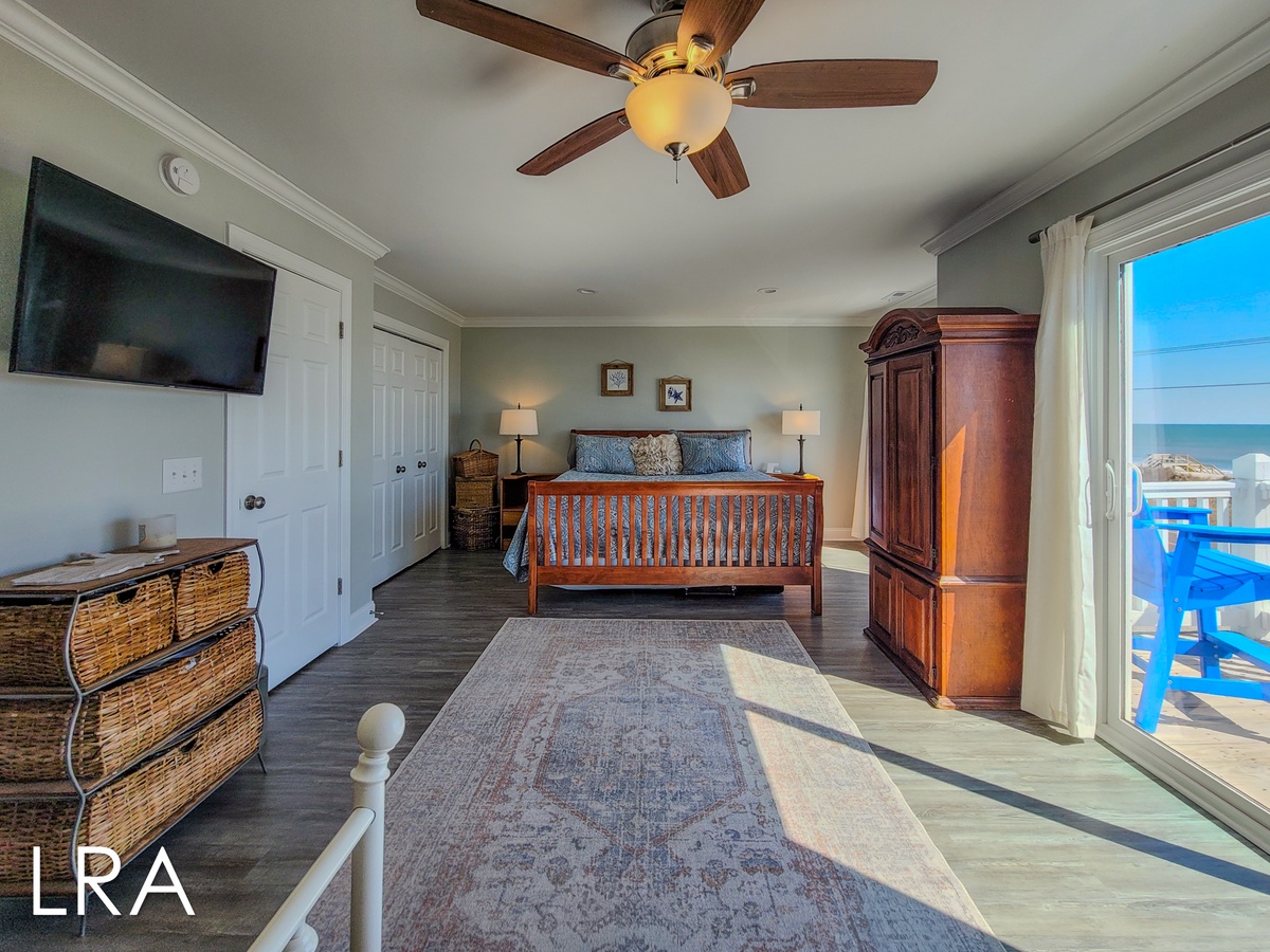 1743 New River Inlet Rd (Good Day Sunshine [Int]) - watermarked-03