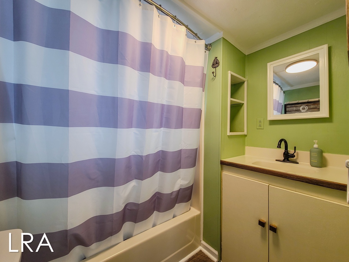 1005-A 1st St (The Cottage [Int Ext]) - watermarked-20
