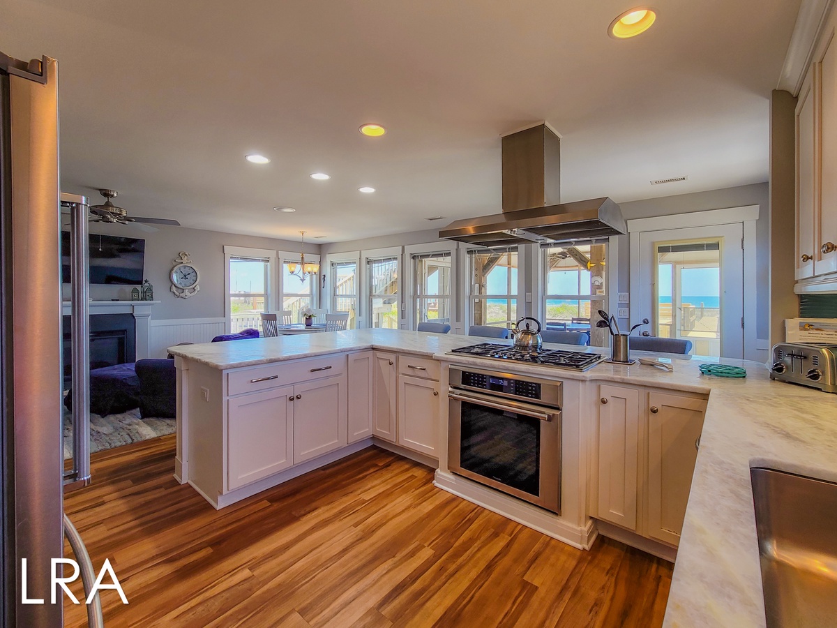 613 Ocean Blvd (Flippin Out [Int Ext Aerials]) - watermarked-33