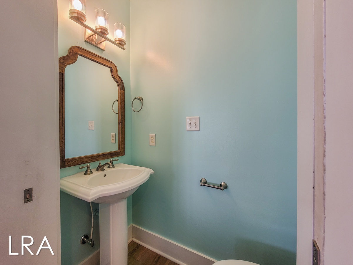 2232 S Shore Dr (King Tide [Int Ext Aerials]) (22)