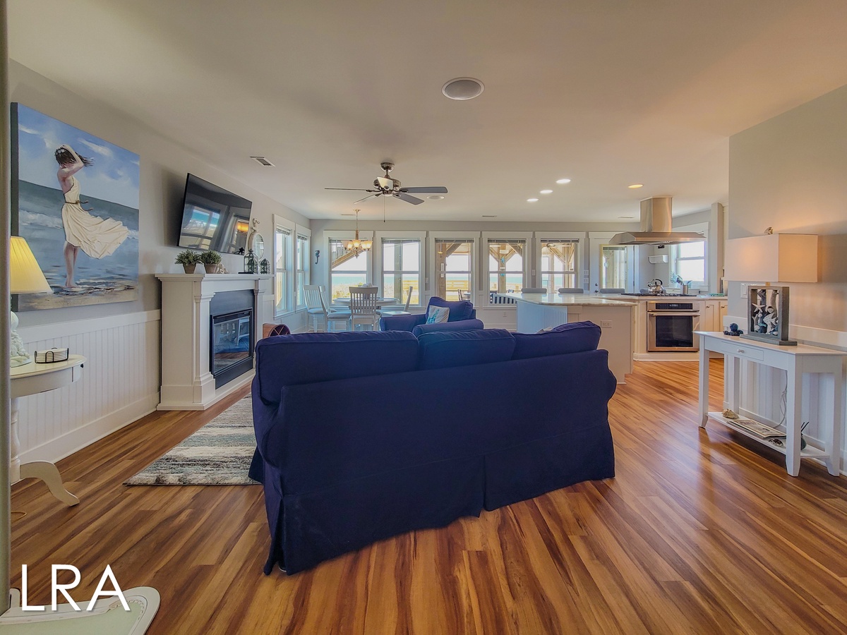 613 Ocean Blvd (Flippin Out [Int Ext Aerials]) - watermarked-20