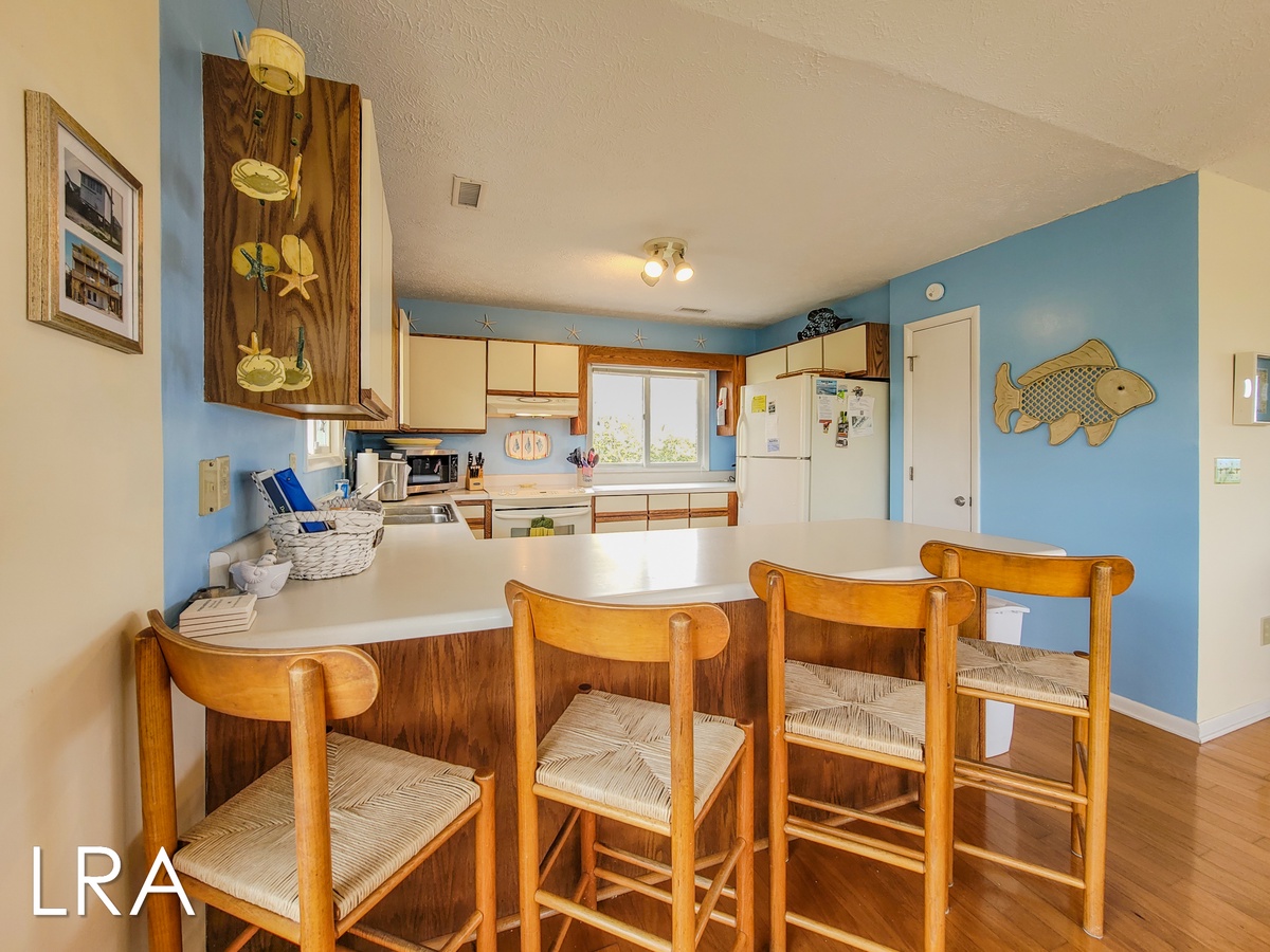 108 Loreen Dr (Double Vision [Int]) - watermarked-5