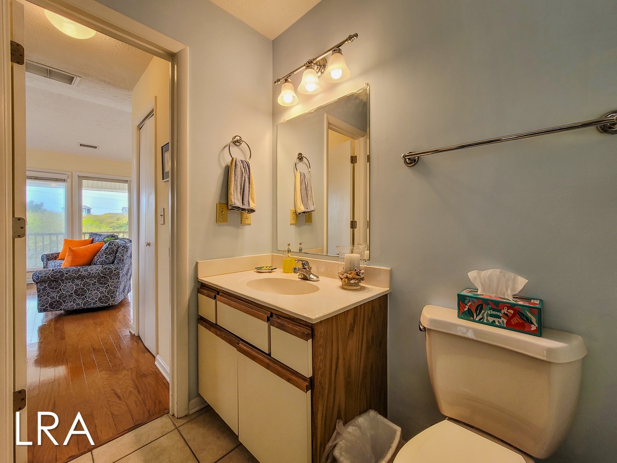 108 Loreen Dr (Double Vision [Int]) - watermarked-14