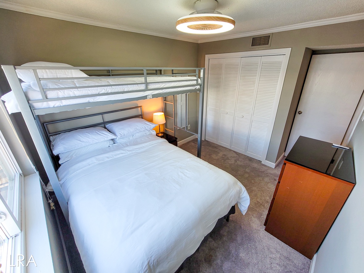 Double/Twin Bedroom - 46