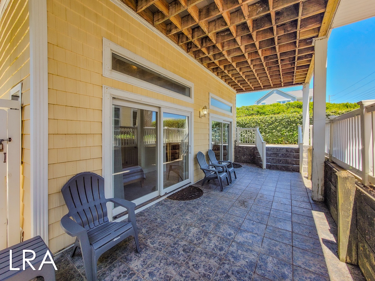 2717 S Shore Dr - Oceanside Manor (98)