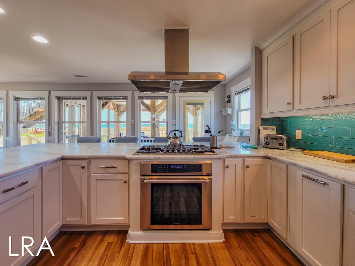 613 Ocean Blvd (Flippin Out [Int Ext Aerials]) - watermarked-34