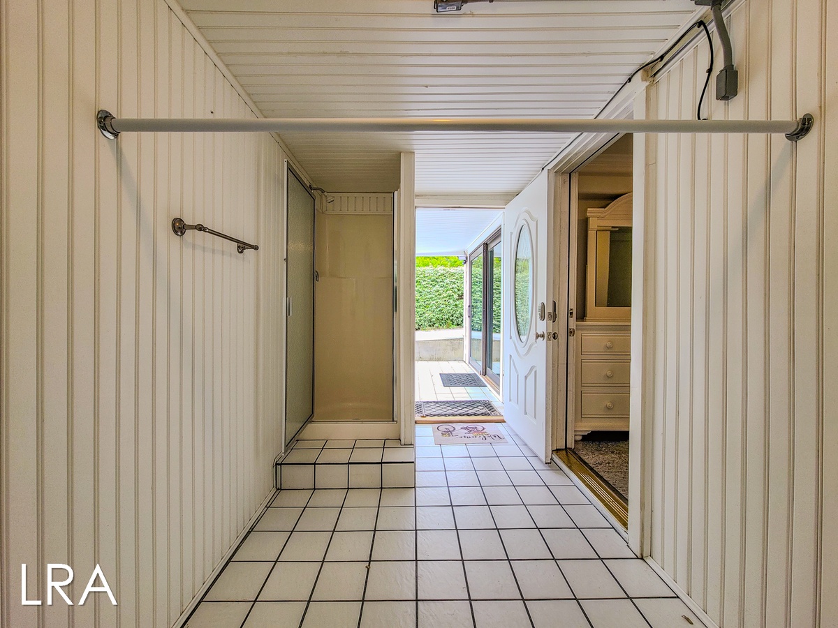 2717-A S Shore Dr (Oceanside Manor - Low Tide [Int Ext]) - watermarked-31