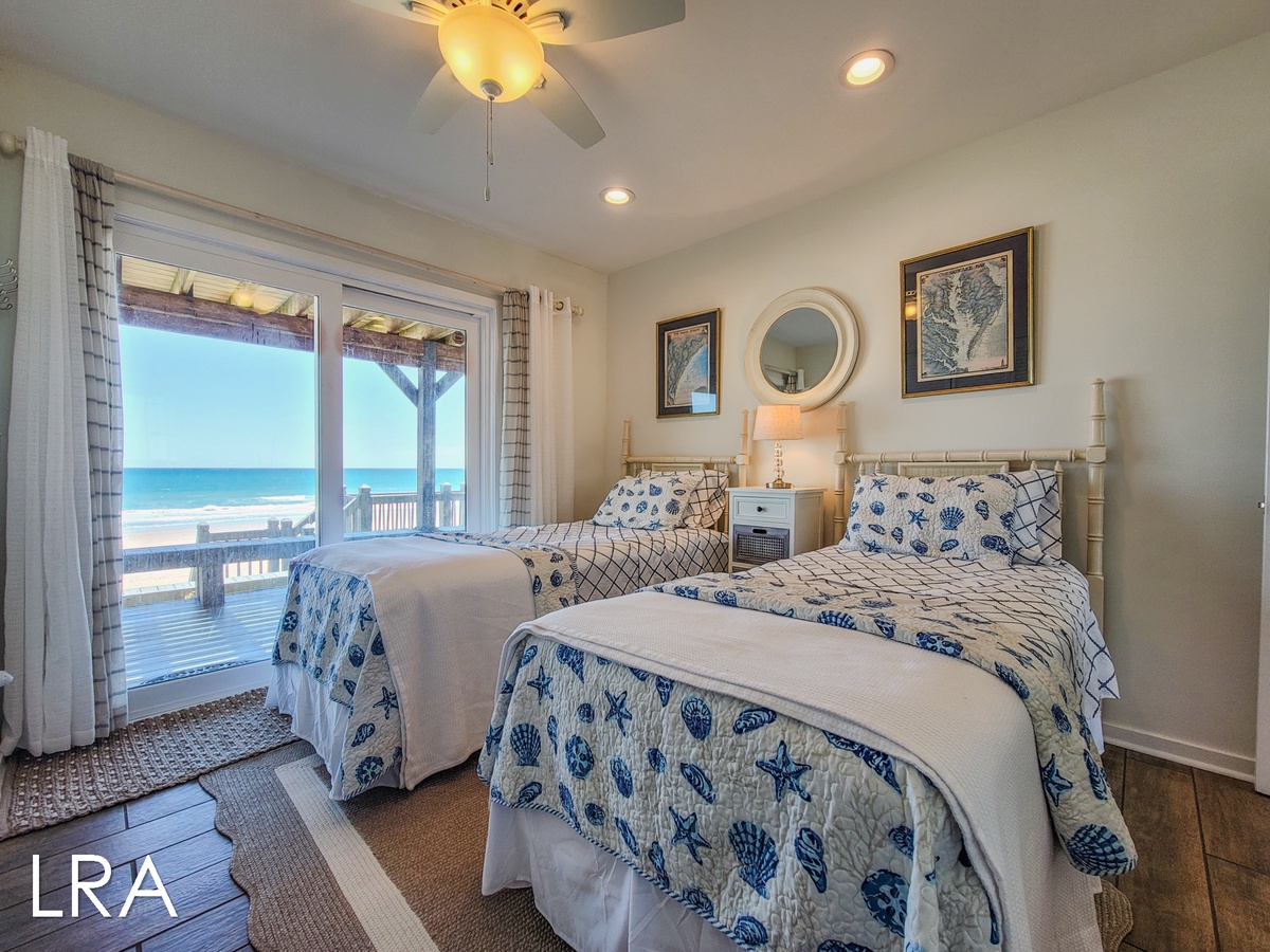 2405 S Shore Dr (Audreys Pearl [Int Ext Aerials] - watermarked-49
