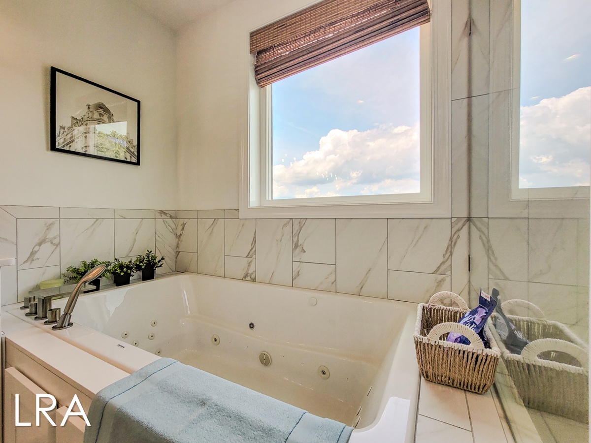 108 Sea Urchin Ct (La Vie En Bleu [Int Ext]) - watermarked-40