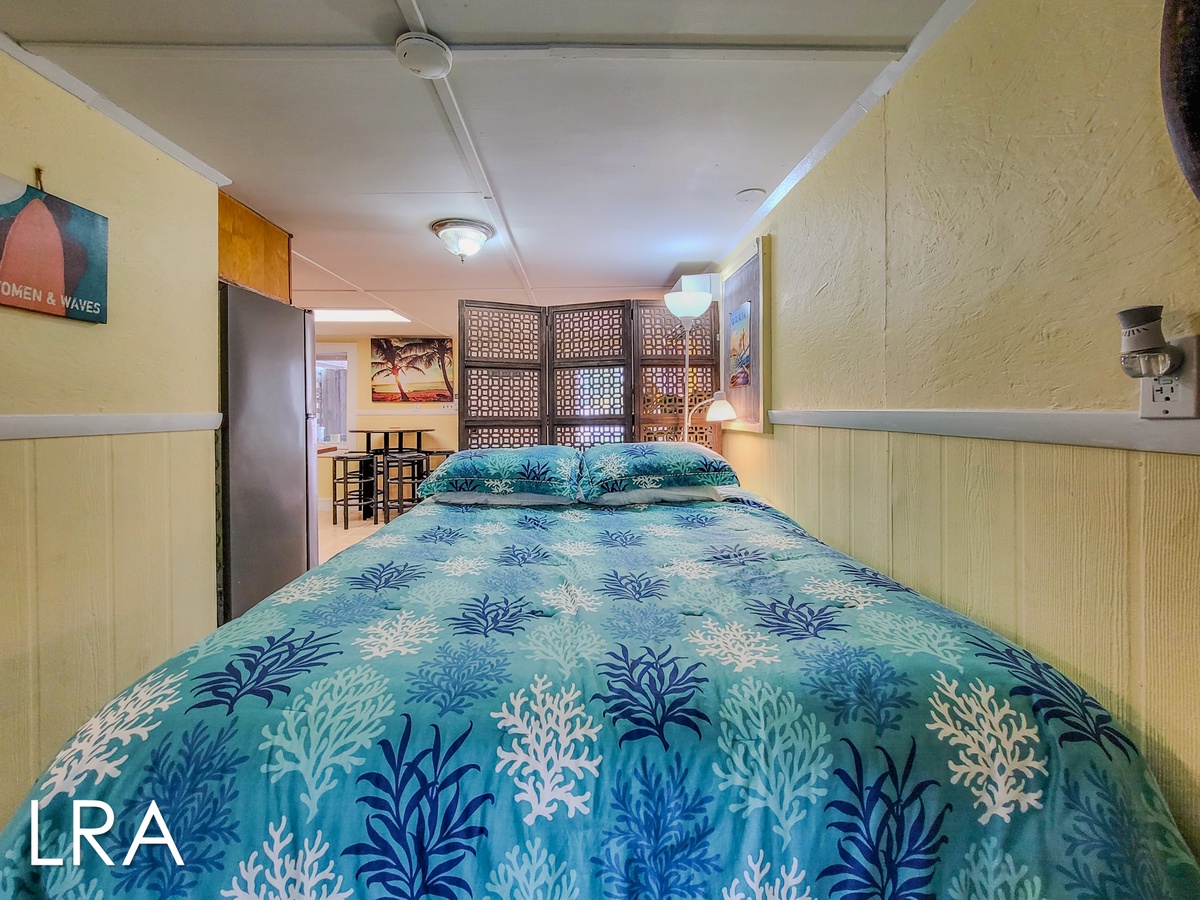 1005-B 1st St (The Roost [Int Ext Breezeway]) - watermarked-18