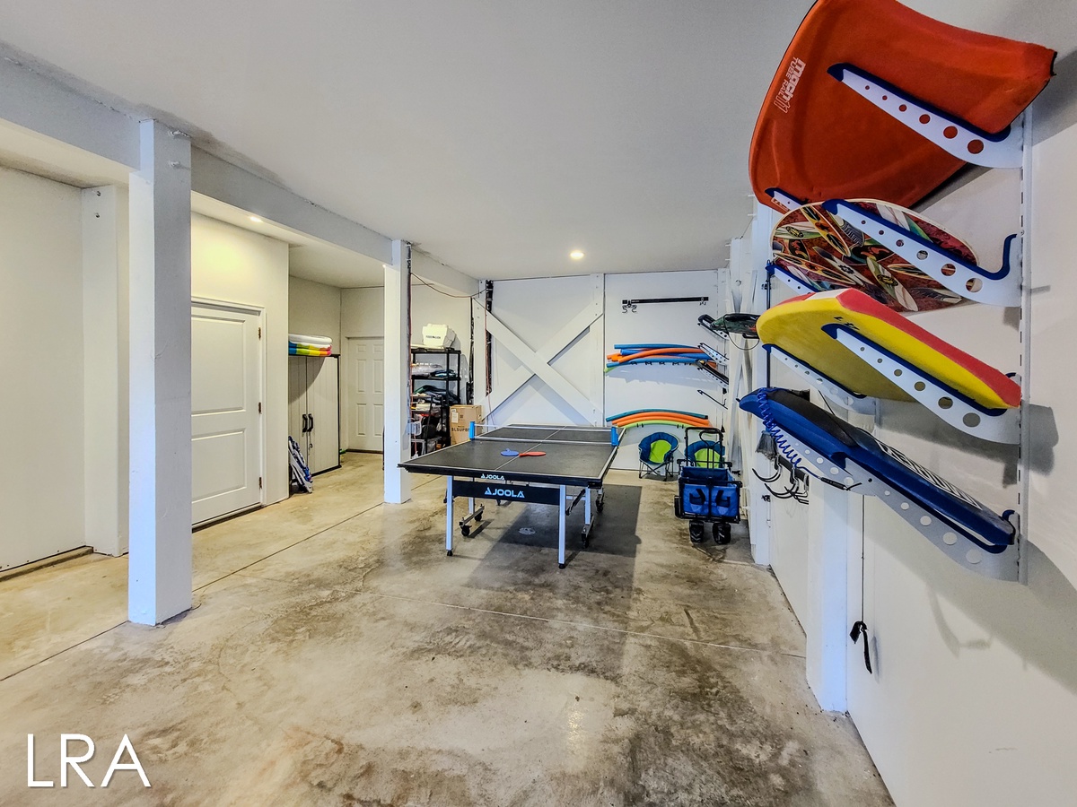 832 Villas Dr (A Beach Haven [Int Refresh - Garage]) - watermarked-6