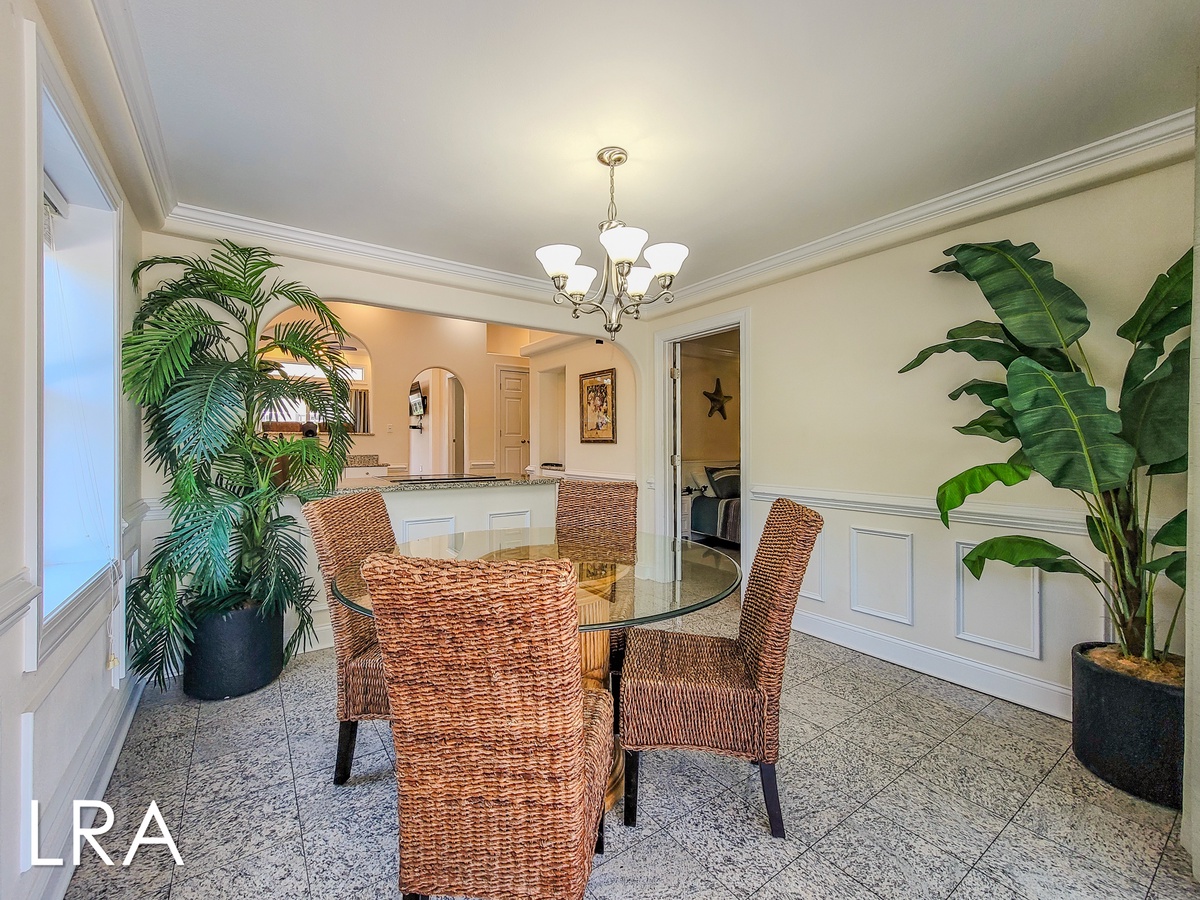 2717 S Shore Dr - Oceanside Manor (114)