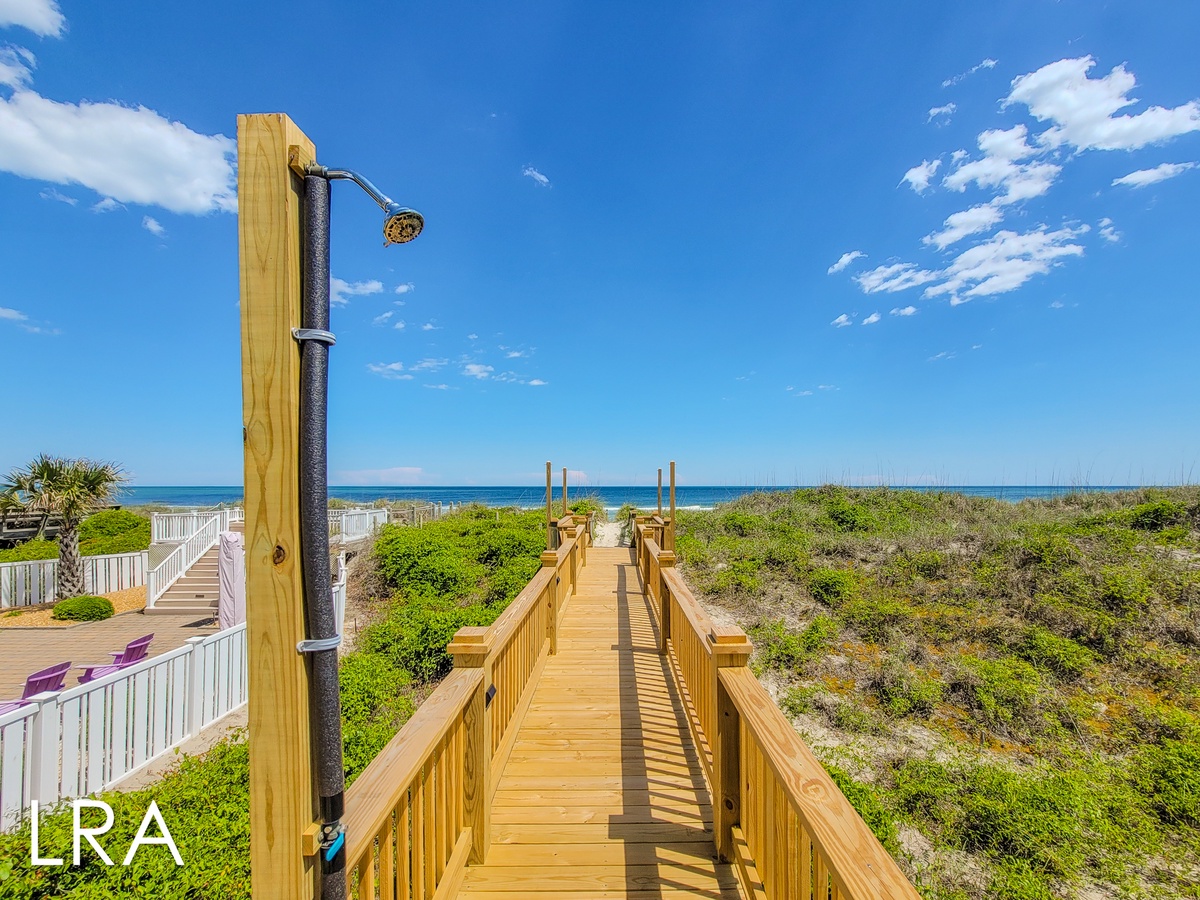 3584 Island Dr (The Proud Pelican [Int Refresh Ext]) - watermarked-30