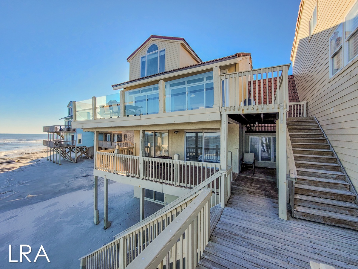 2376 New River Inlet Rd (Its 5oclock Somewhere [Int Ext Aerial Desc]) - watermarked-57