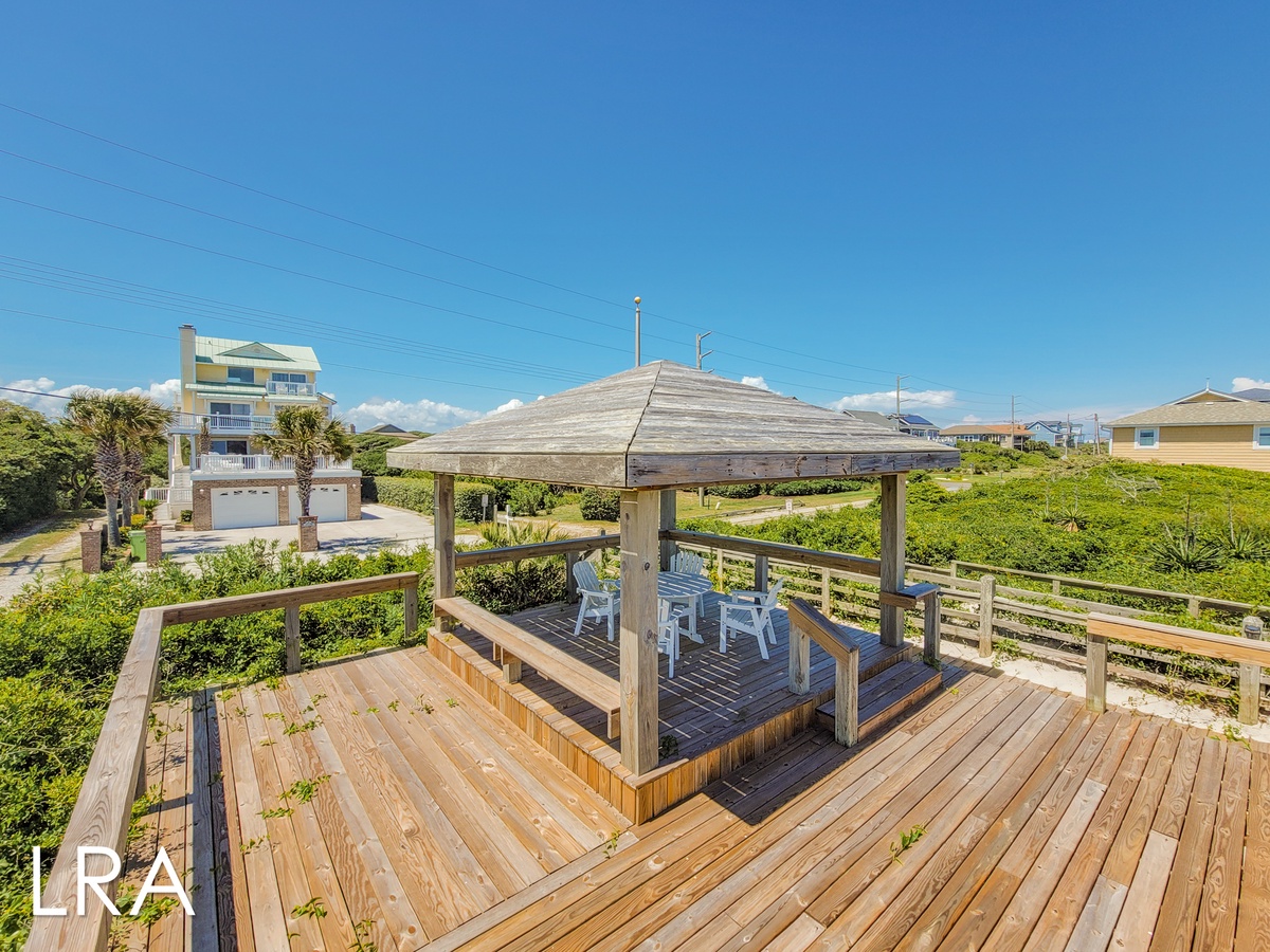 2717 S Shore Dr - Oceanside Manor (2)
