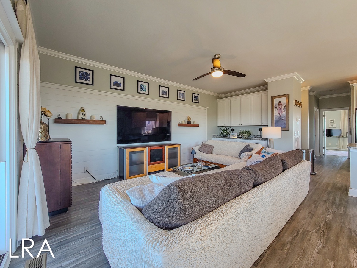 1743 New River Inlet Rd (Good Day Sunshine [Int]) - watermarked-33