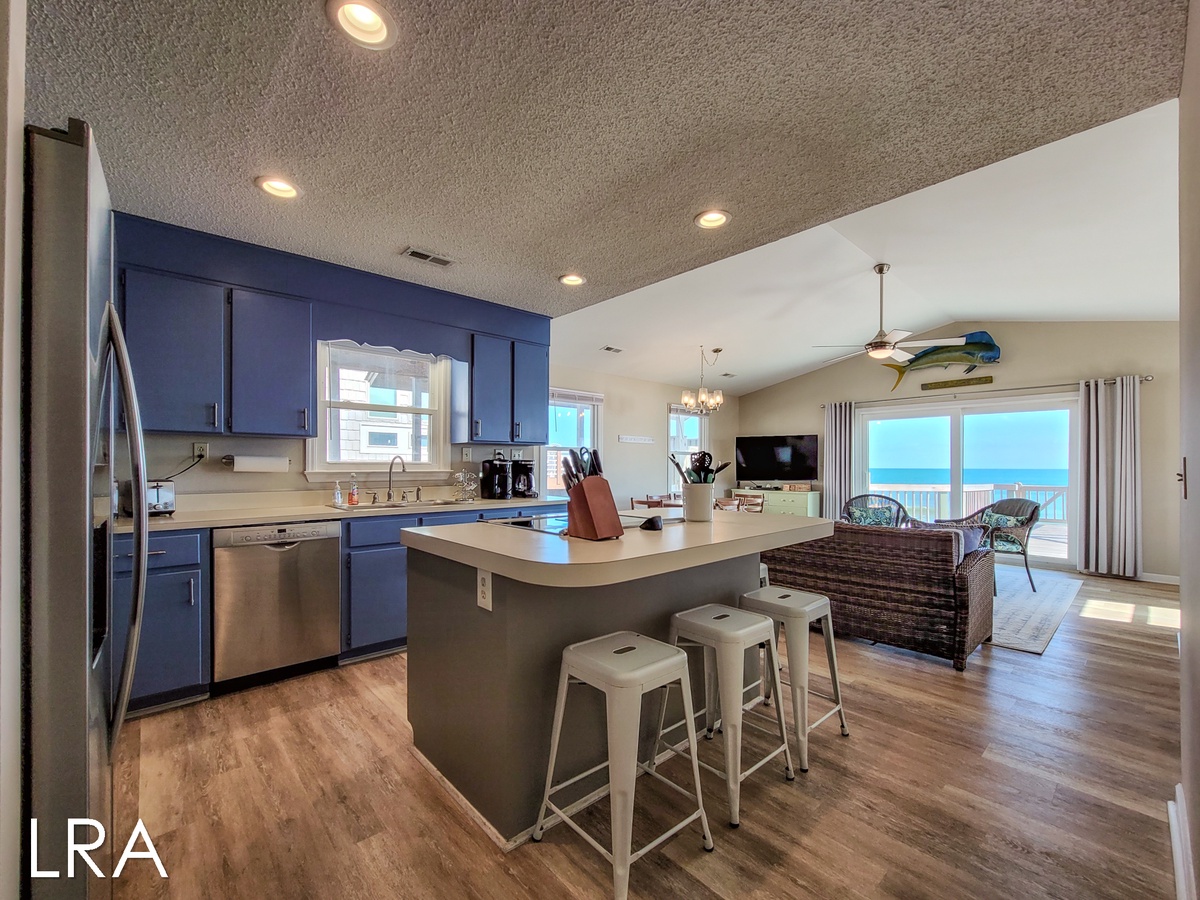 804 S Shore Dr (Beachy McBeach House [Int Ext Aerial Desc]) - watermarked-42