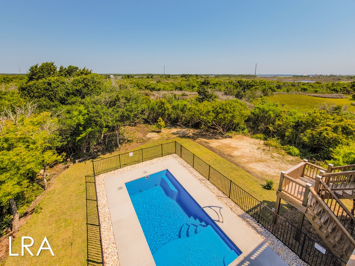 121 Ocean View Ln (Sea Glass Half Full [Ext - Pool]) - watermarked-2