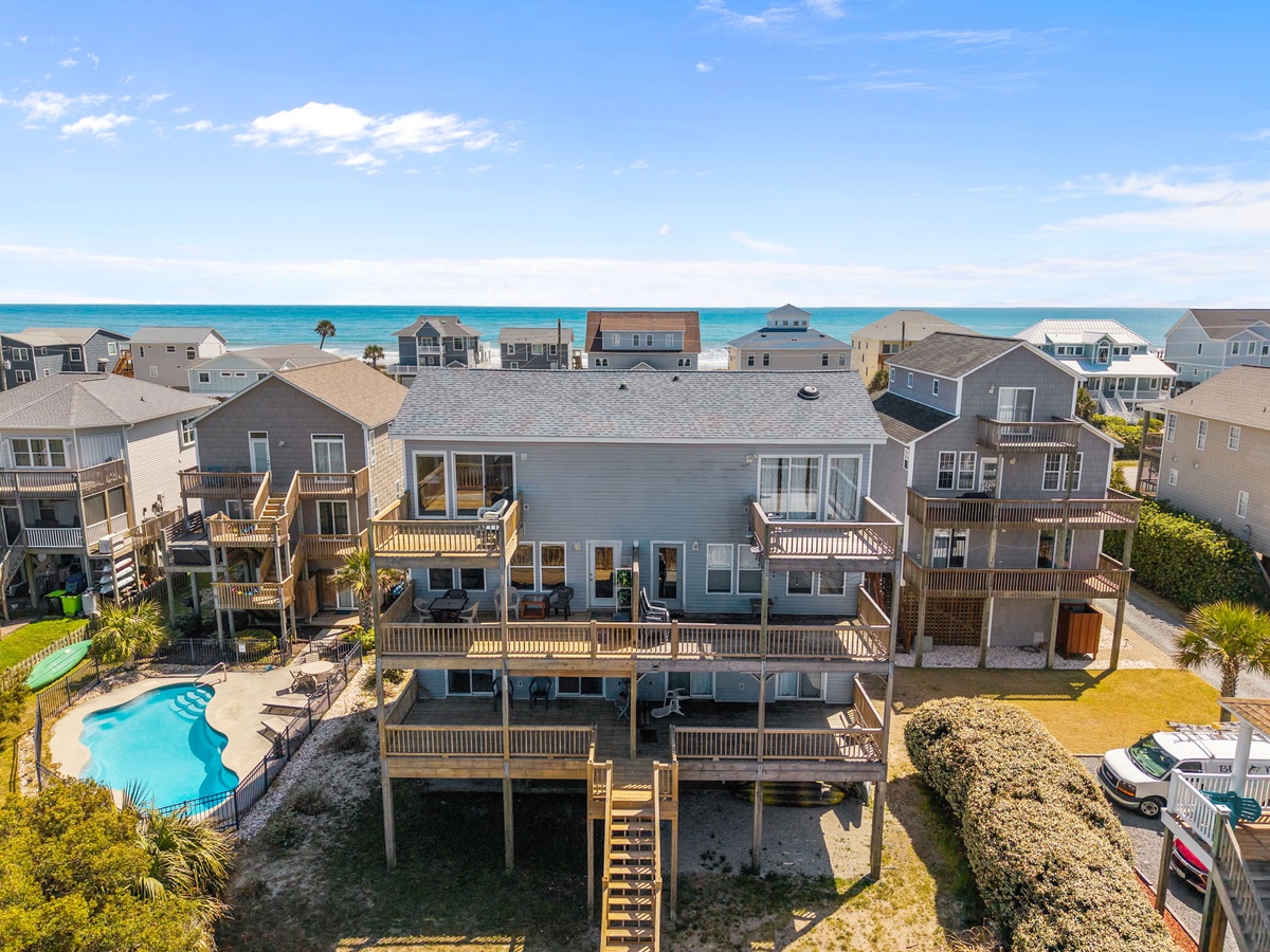 4-web-or-mls-3735 Island Dr. 93