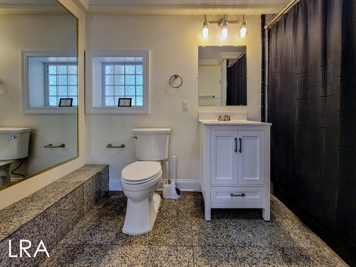 2717-A S Shore Dr (Oceanside Manor - Low Tide [Int Ext]) - watermarked-17