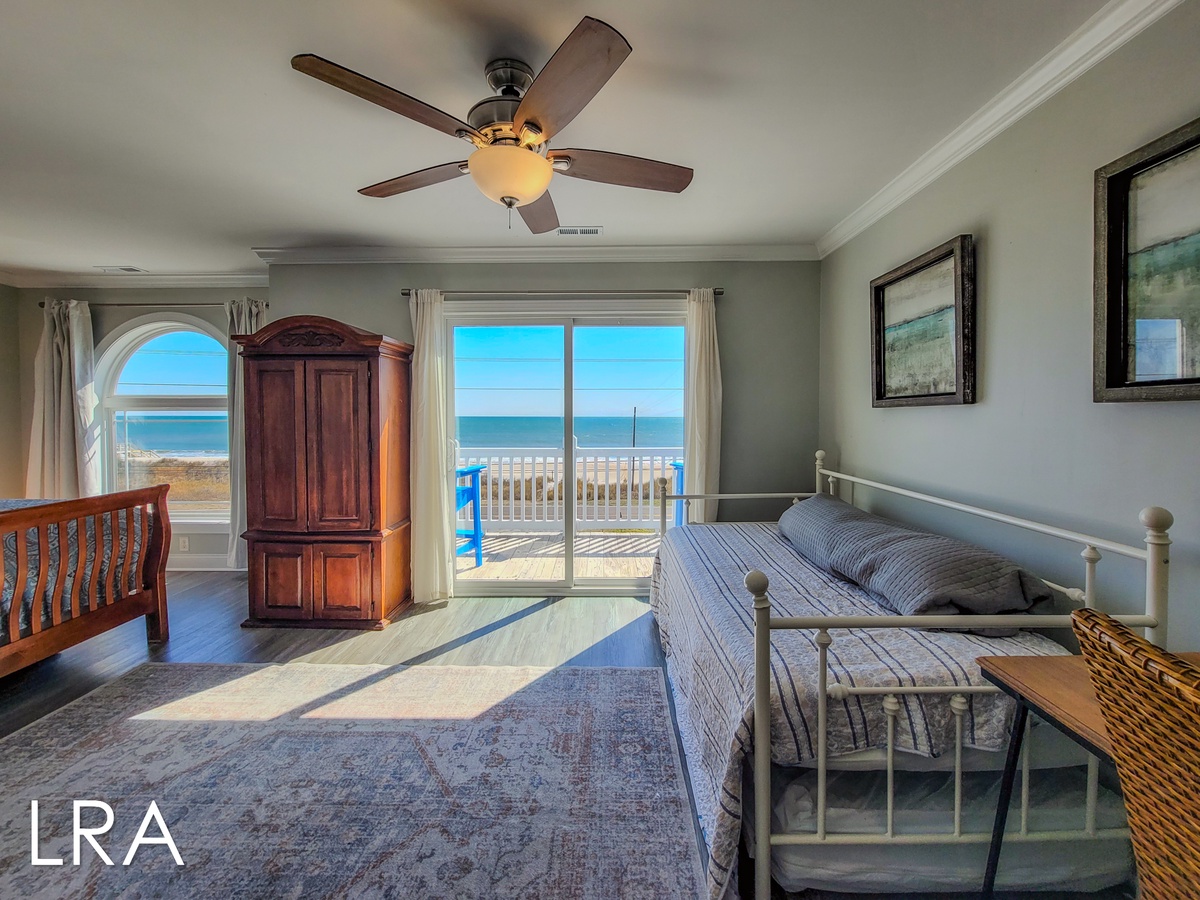 1743 New River Inlet Rd (Good Day Sunshine [Int]) - watermarked-04