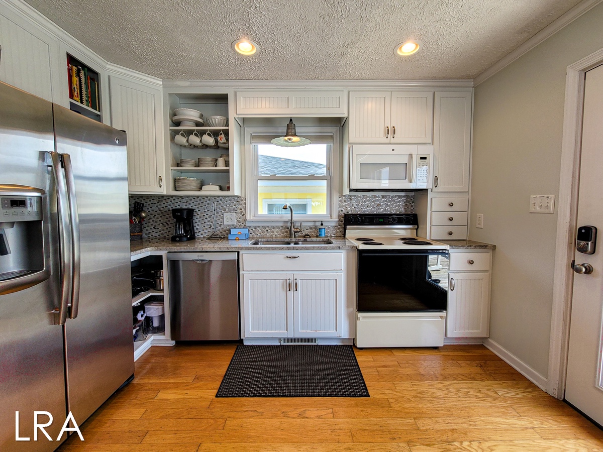 Hoot & Holler Vacation Rental in Topsail Beach,NC Lewis Realty