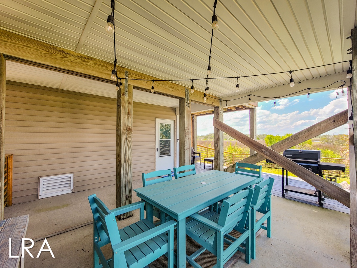 615-E N New River Dr (Coral Cabana [Int Ext Aerials]) - watermarked-44