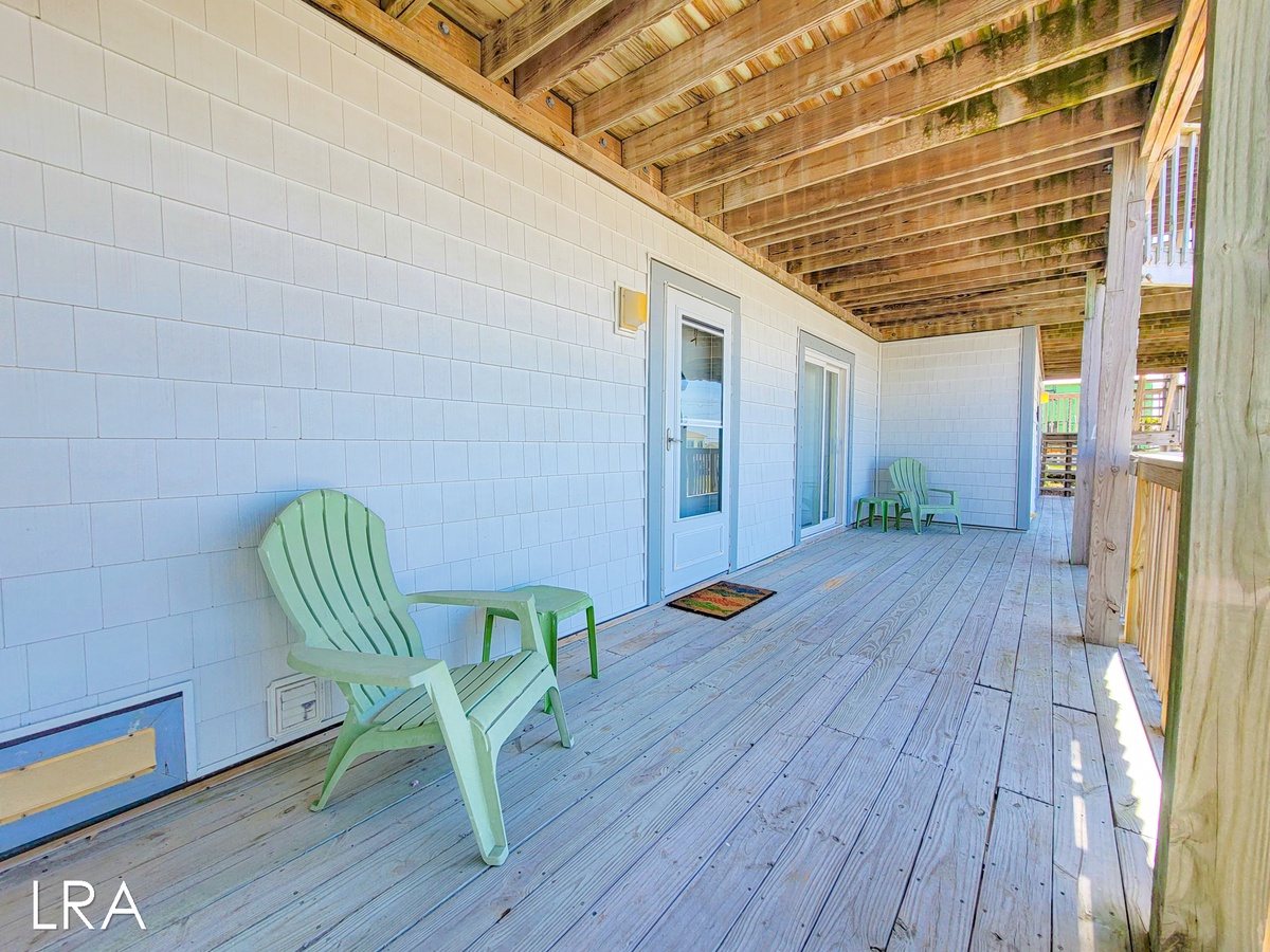 Covered Oceanfront Deck-32