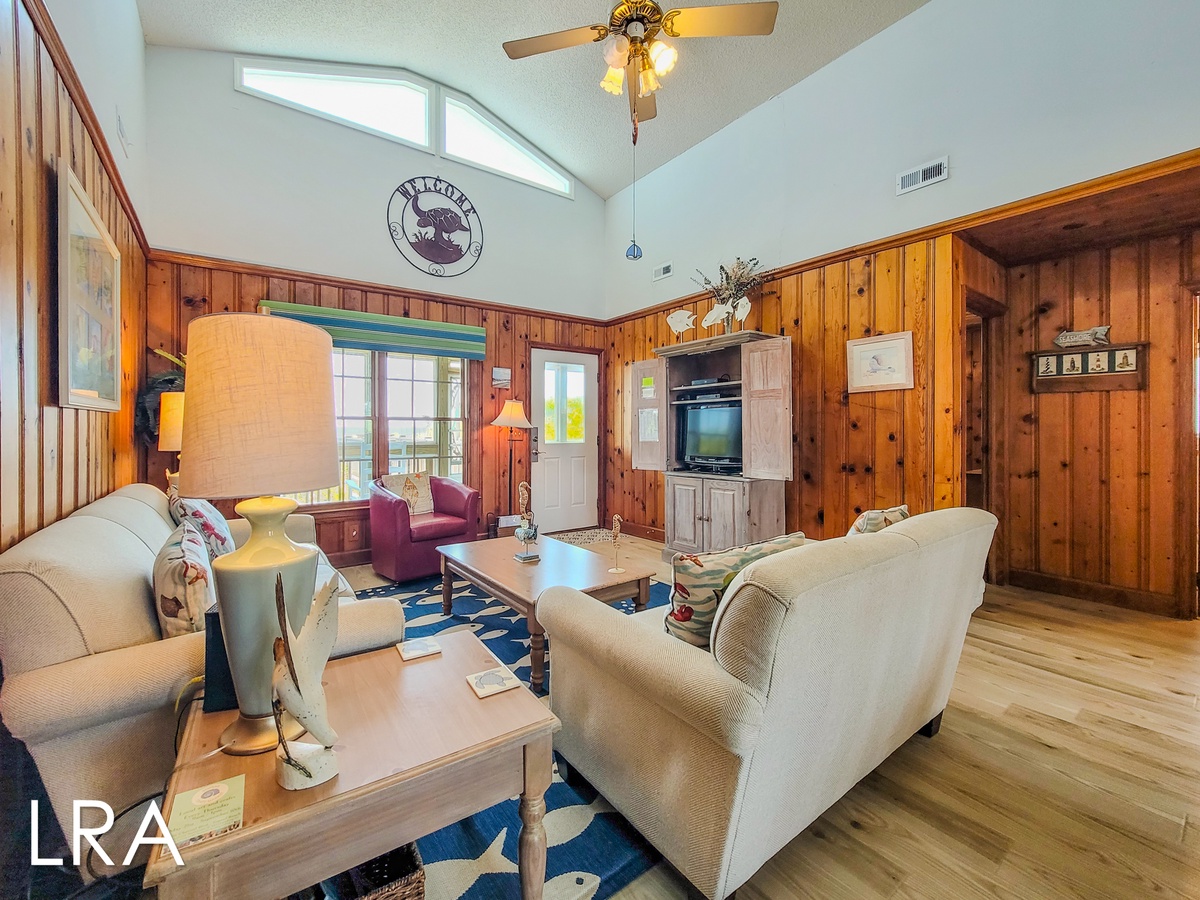 1003 Ocean Blvd (Four By The Shore [Int Refr]) - watermarked (7)