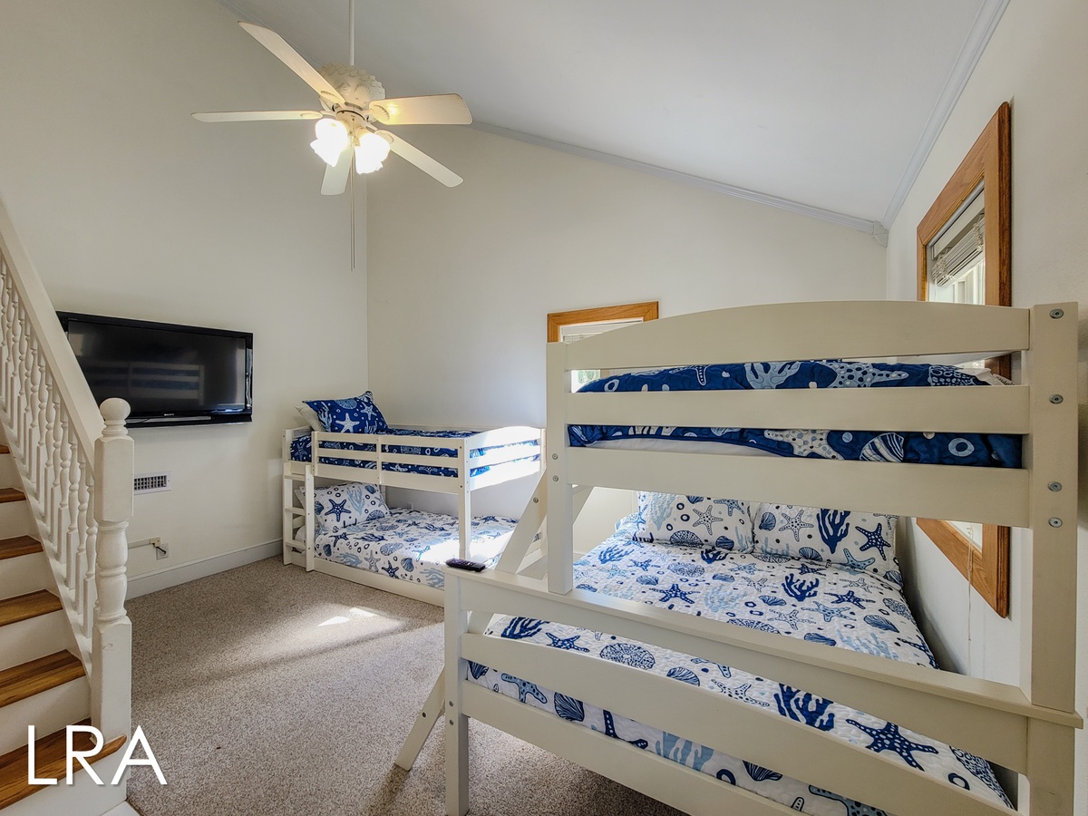 2717 S Shore Dr - Oceanside Manor (85)