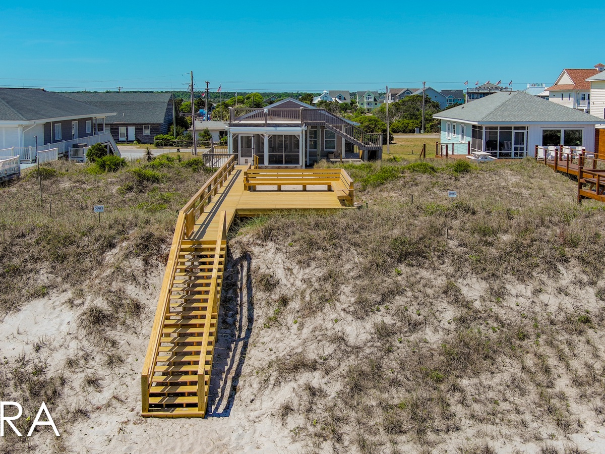 613 Ocean Blvd (Flippin Out [Int Ext Aerials]) - watermarked-46