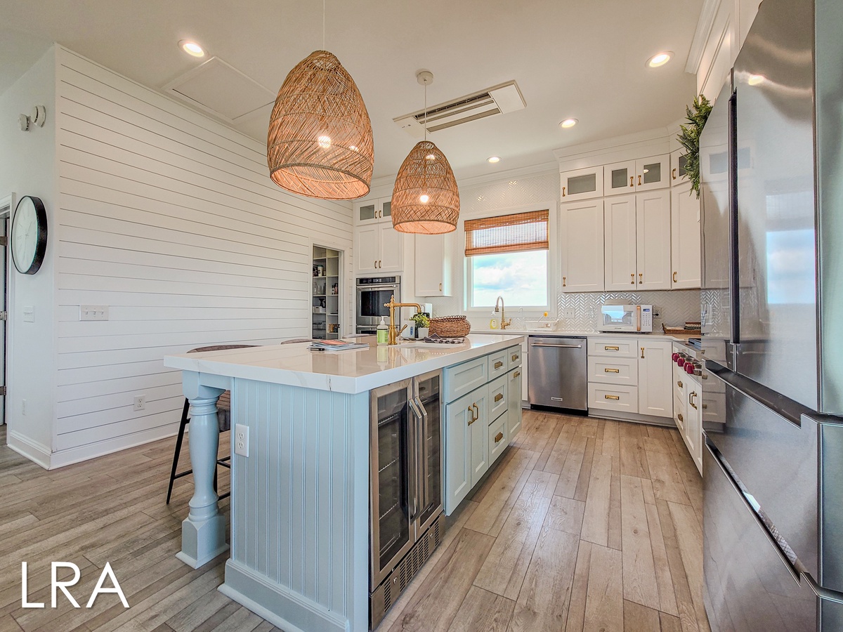 108 Sea Urchin Ct (La Vie En Bleu [Int Ext]) - watermarked-15