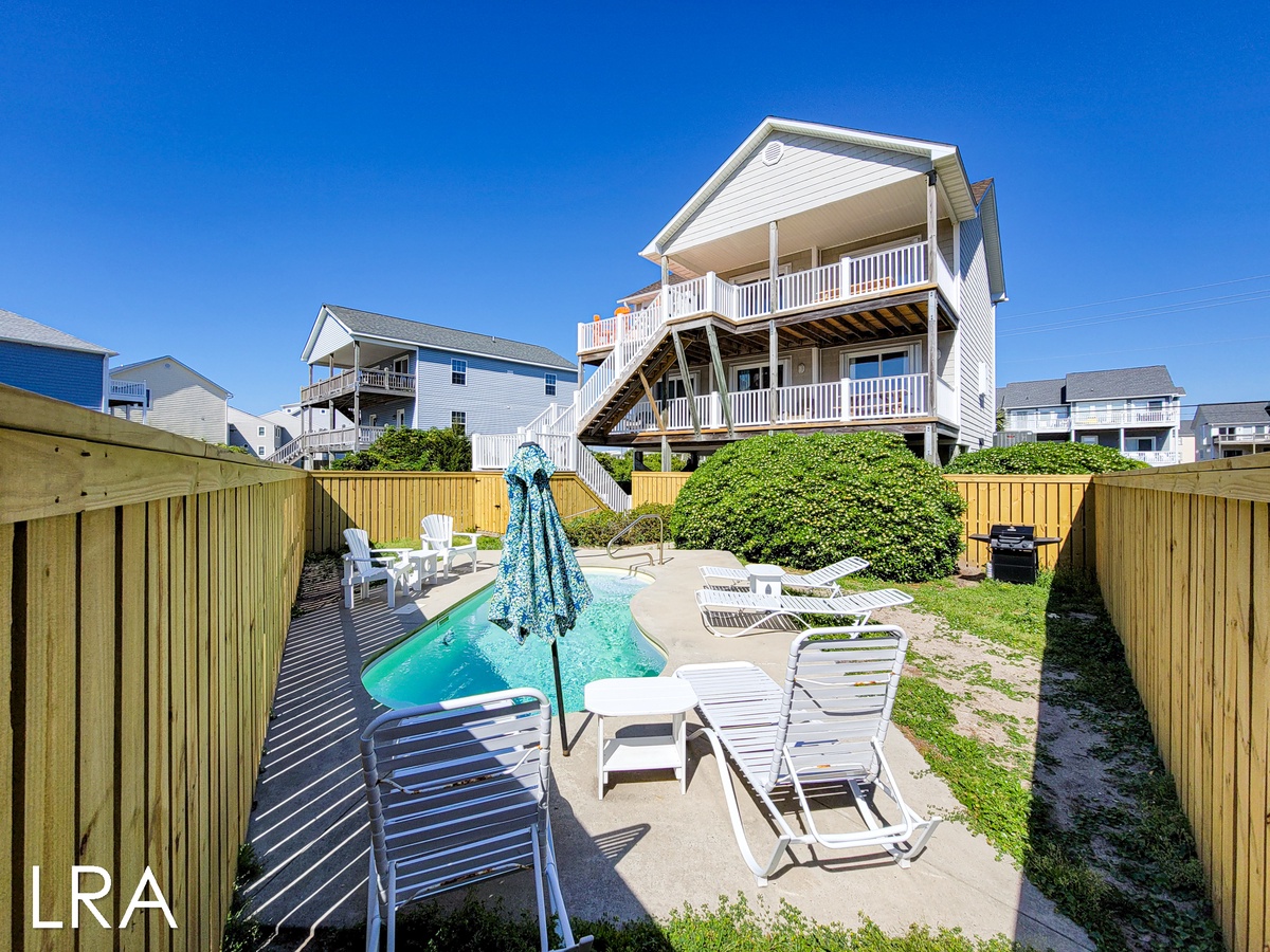 818 N Topsail Dr (Bella Lido [Ext Refresh - Pool Fence]) - watermarked-3