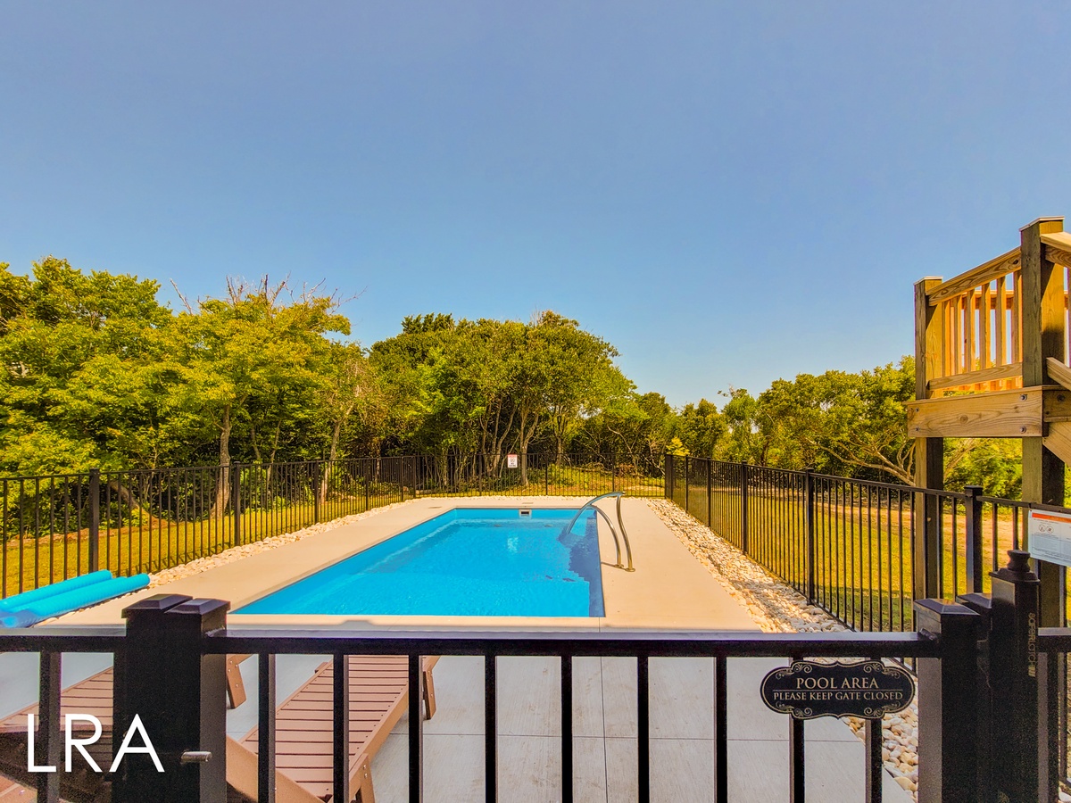 121 Ocean View Ln (Sea Glass Half Full [Ext - Pool]) - watermarked-6