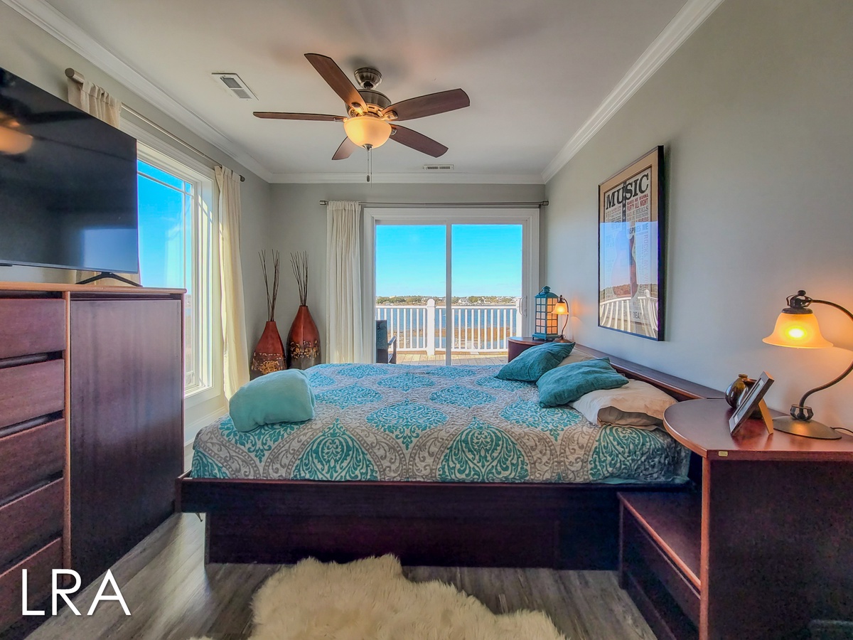 1743 New River Inlet Rd (Good Day Sunshine [Int]) - watermarked-21