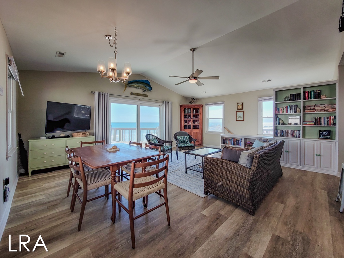 804 S Shore Dr (Beachy McBeach House [Int Ext Aerial Desc]) - watermarked-45