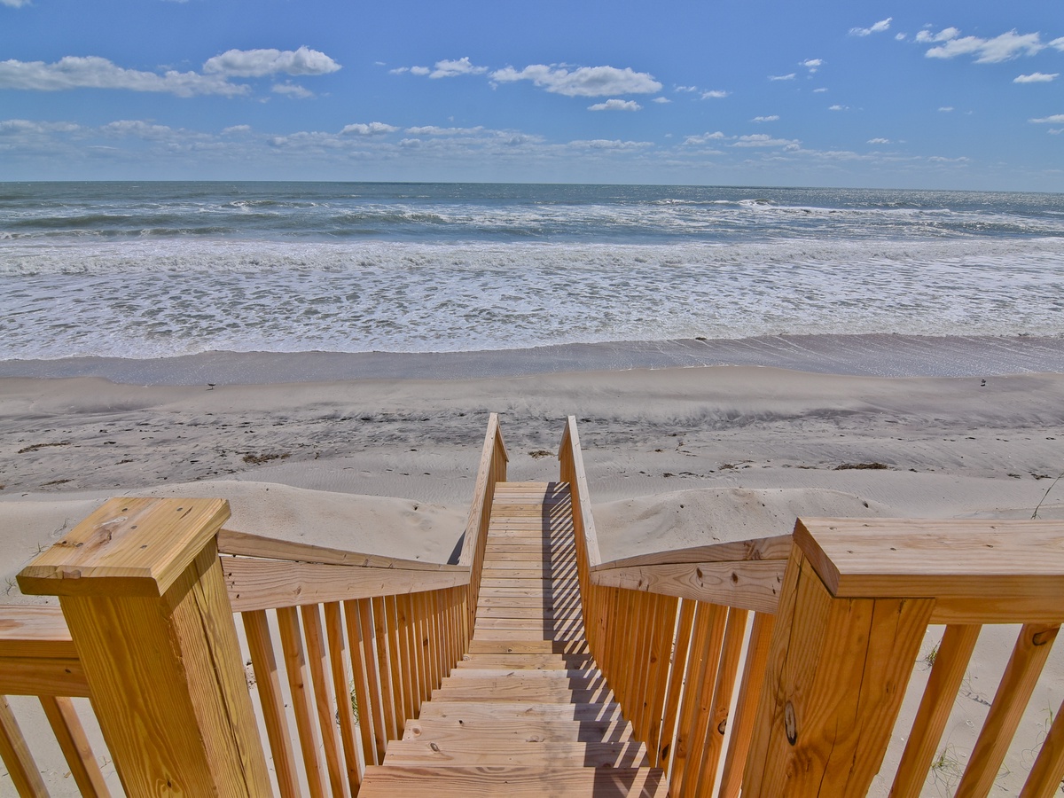 Beach Walkway- 0088