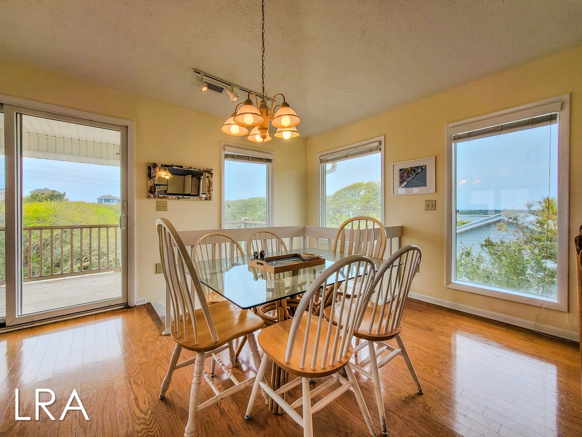 108 Loreen Dr (Double Vision [Int]) - watermarked-7