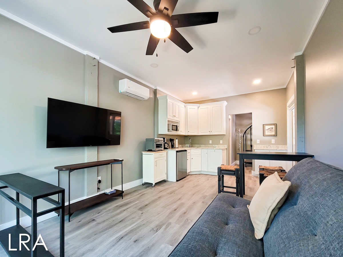 Living Room/Kitchen -19