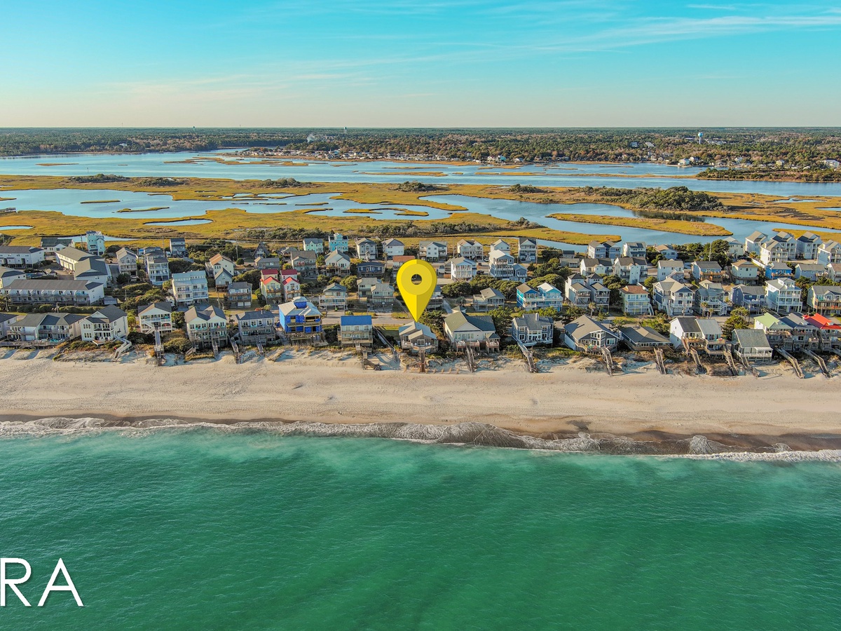 804 S Shore Dr (Beachy McBeach House [Int Ext Aerials]) - watermarked-49