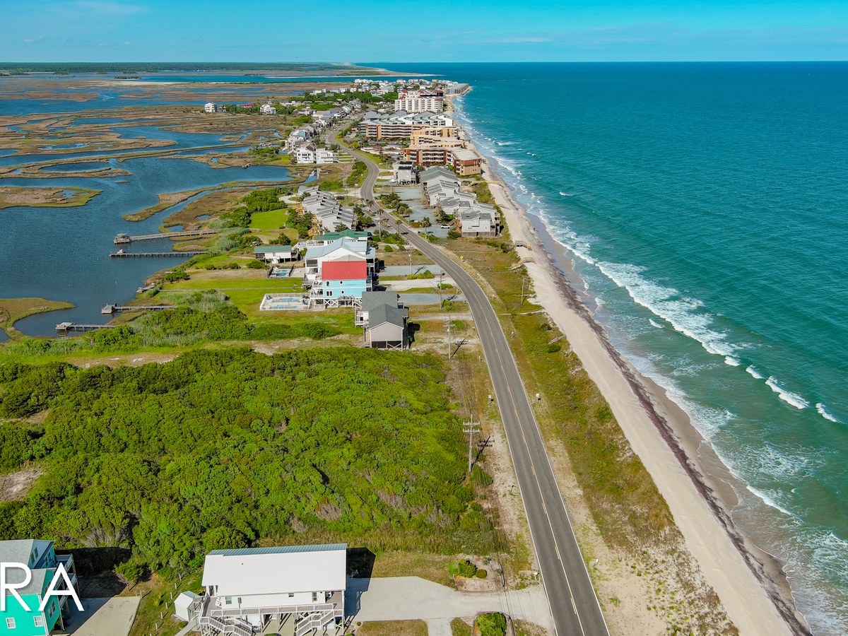1743 New River Inlet Rd (Good Day Sunshine [Int Refresh Ext Aerials]) - watermarked-38