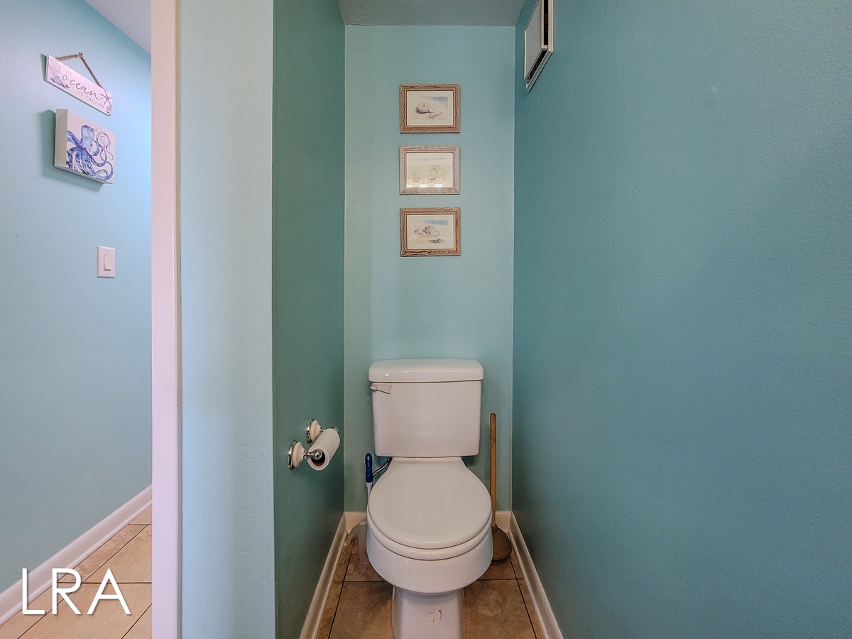 918 N New River Dr 417 (Surf Condos 417 [Int Ext]) - watermarked-6