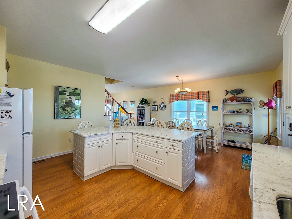 3584 Island Dr (The Proud Pelican [Int Refresh Ext]) - watermarked-86